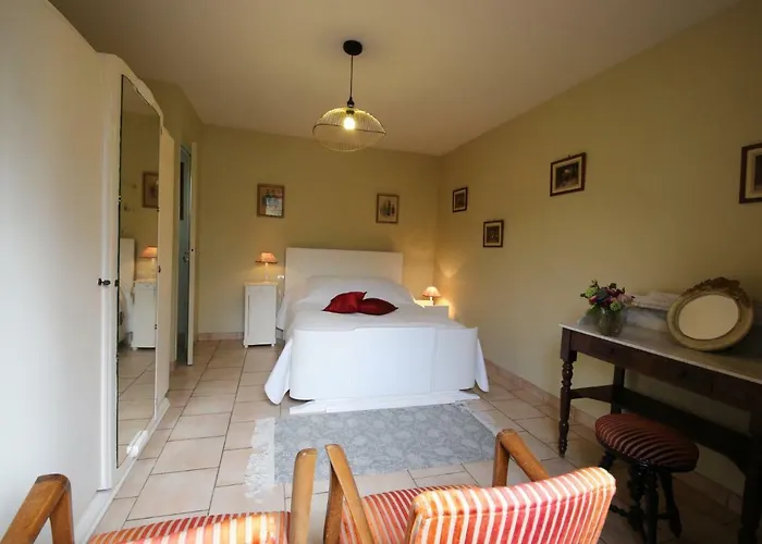 D'hote Courtoux 3* Saint-Denis-sur-Sarthon